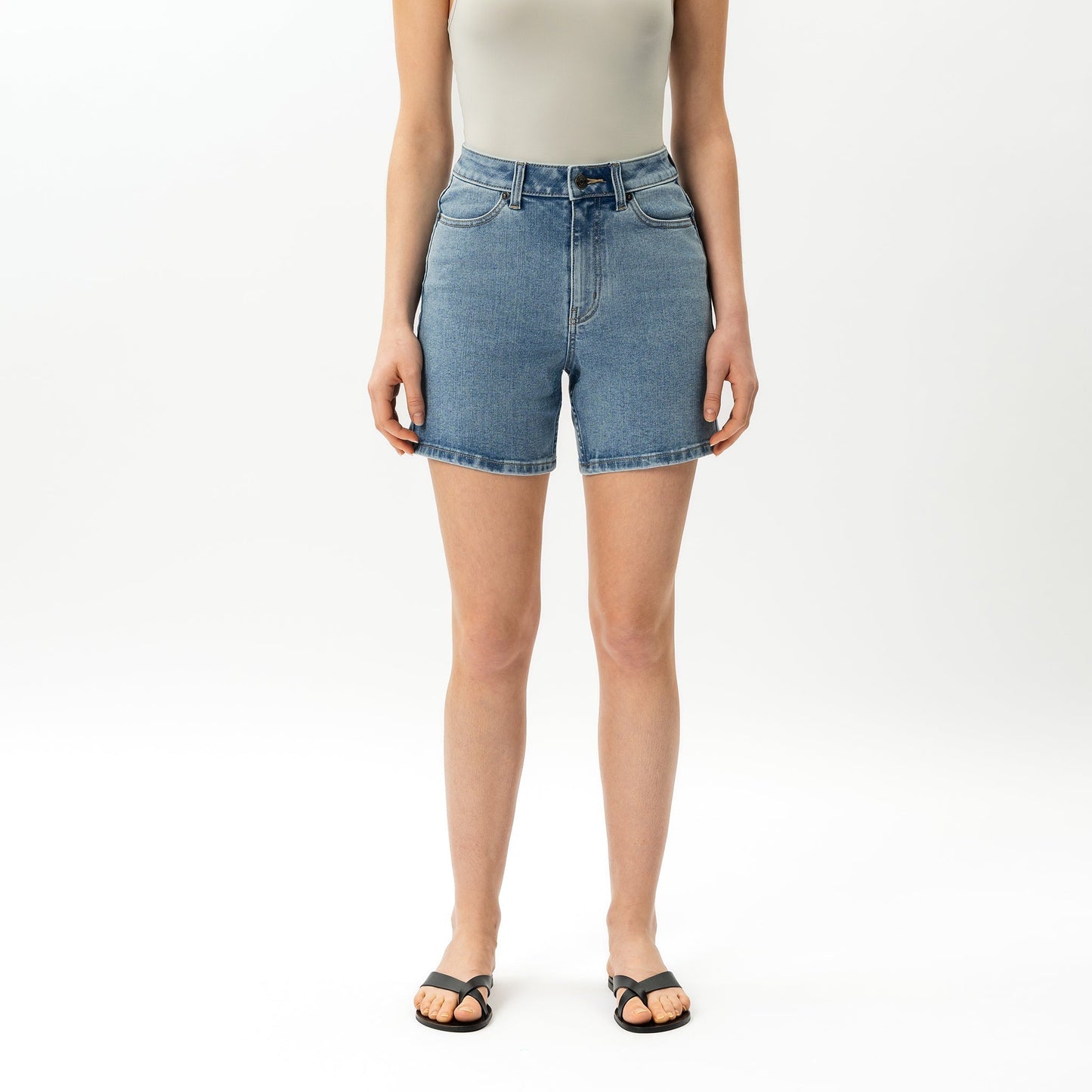 Jada| Stretchy ComfortDenim™ Shorts