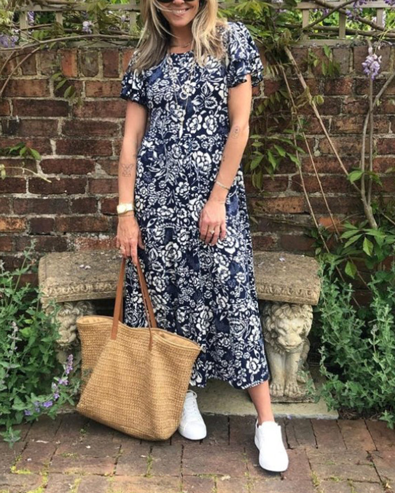 Van Gilsen® | Lange jurk met korte mouwen en bloemenprint