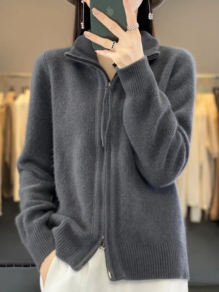 Isa | Cozy Zip-Up Cardigan