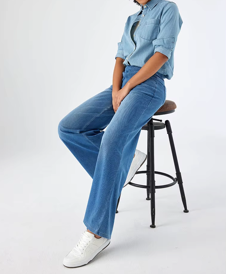Sophie | High-Waist Flared Jeans
