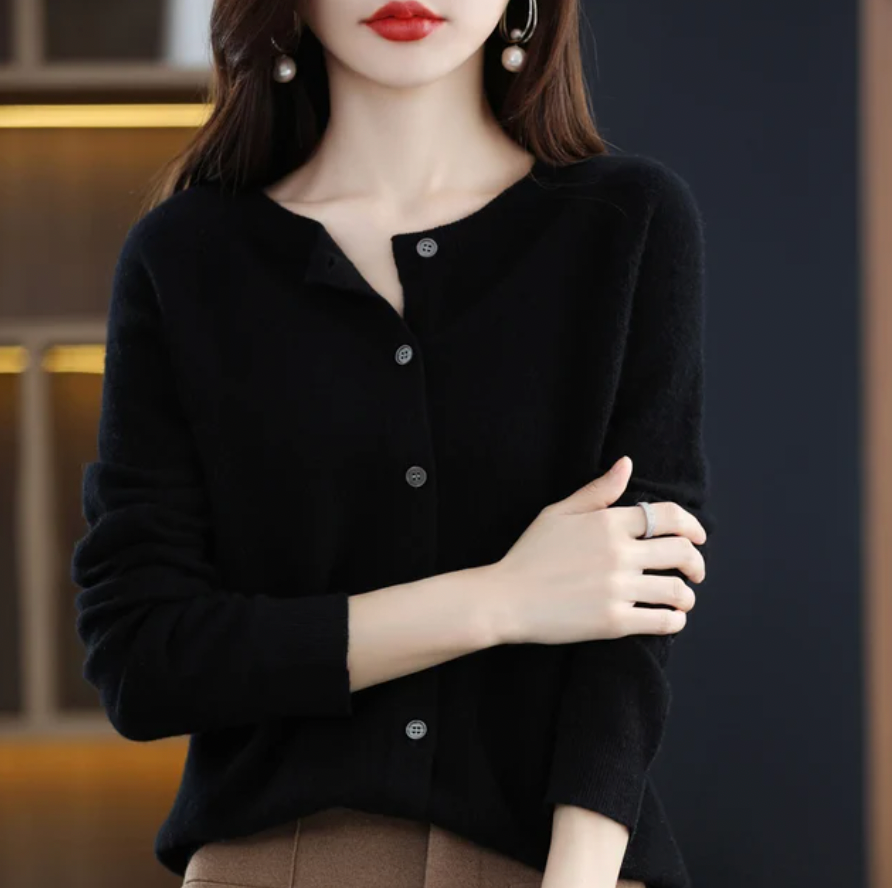 Natasha| Elegante Knoopjes Cardigan
