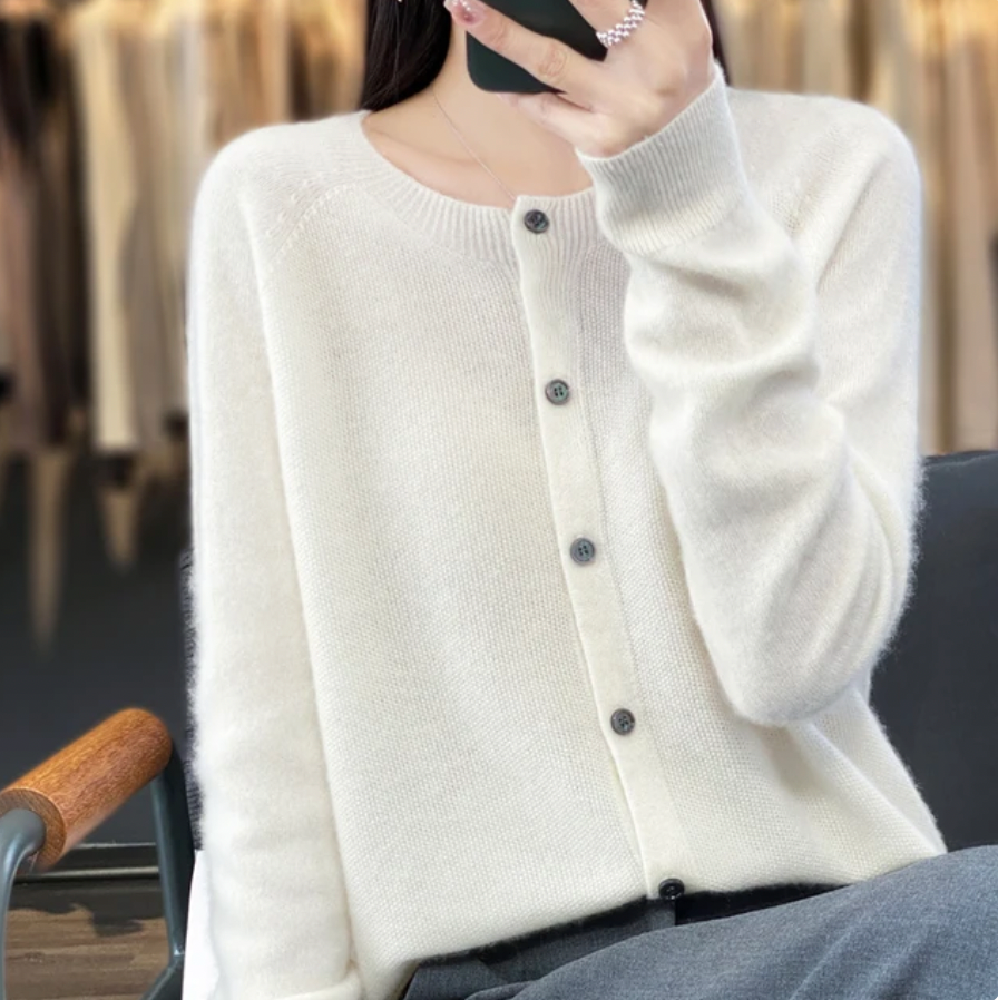Natasha| Elegante Knoopjes Cardigan